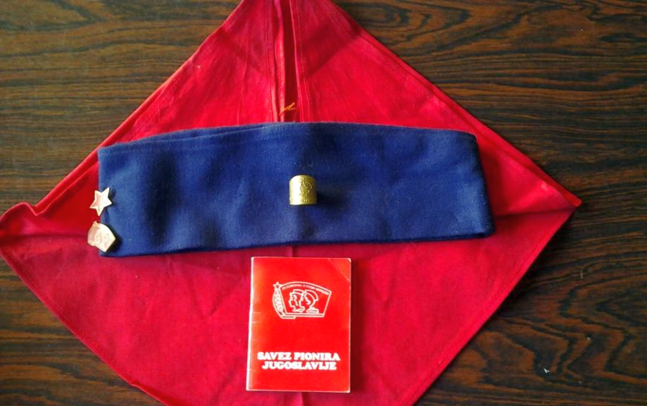 Nermin Čengić: Pioniri maleni…